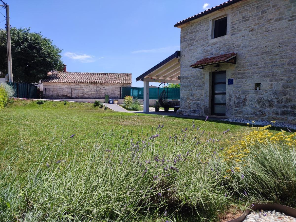 Villa Lita Pazin Exterior photo
